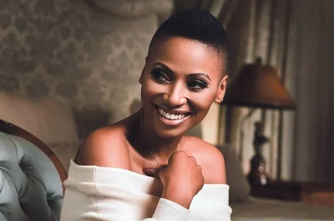 Zonke Dikana Biography: Life, Profession and Musical Legacy of the South African Singer-Songwriter
