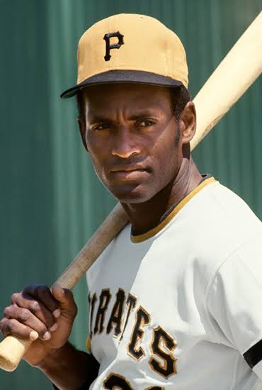 Roberto Clemente Biography, Profession, Early Life, Schooling, Internet Price, Age, Awards